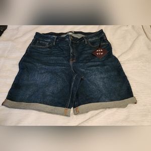 Ava & Viv Bermuda Shorts 20w NWT